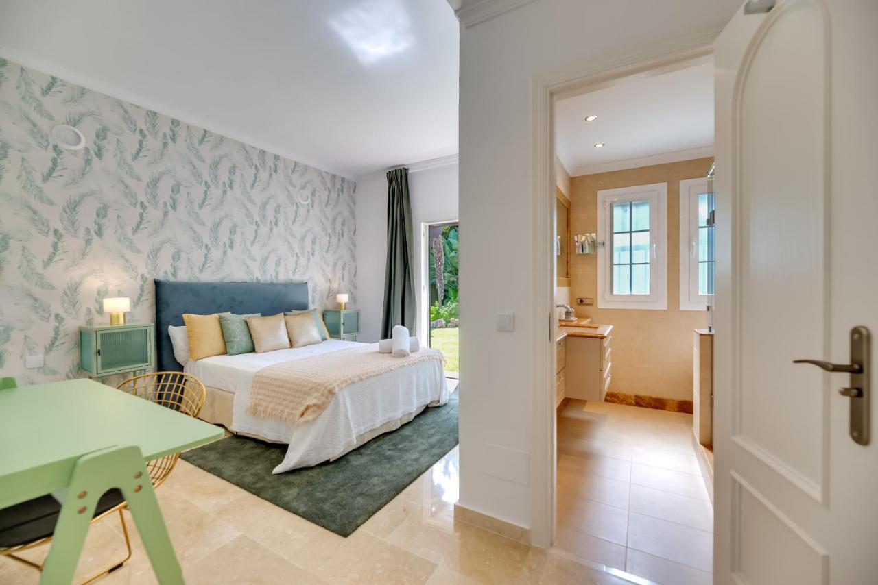 Villa Vacation I Faldo, Golf Valley, Private Pool, 24h Security, 10 Min From The Marina Marbellac